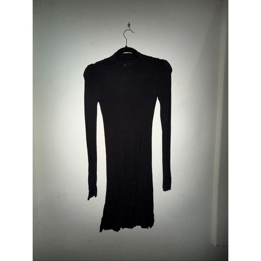 BCBG MAXAZRIA XXS black long sleeve mini dress